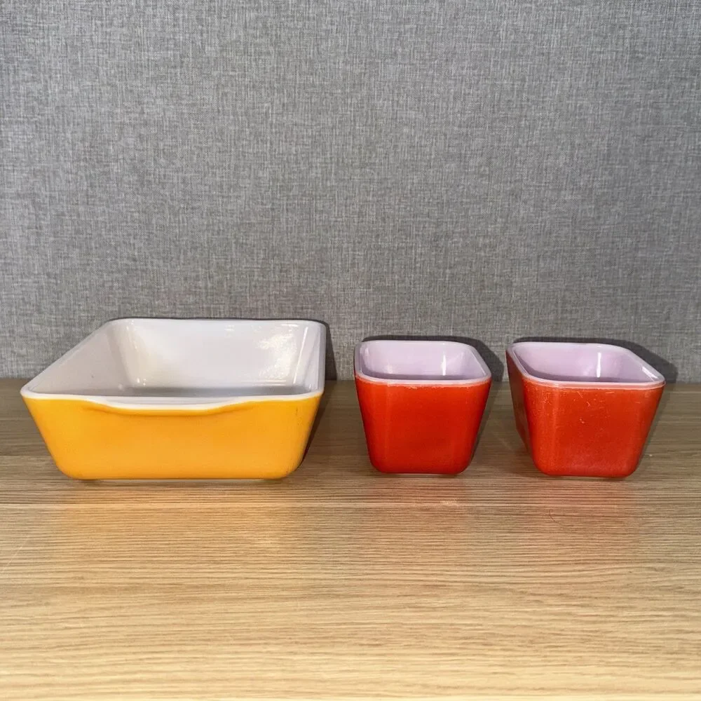 Pyrex product set